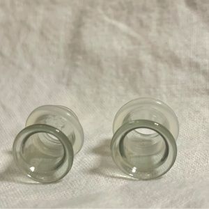 Green glass 0g tunnels